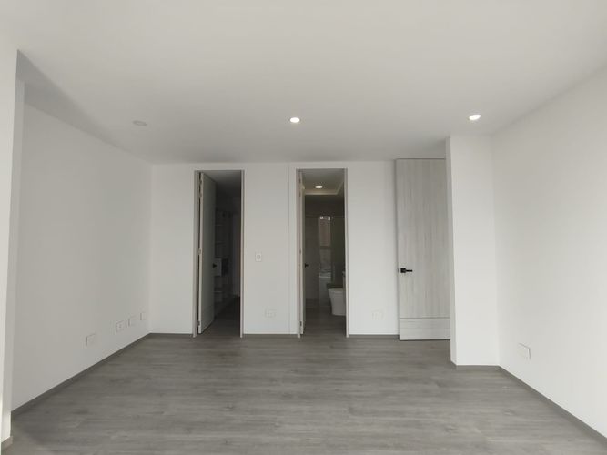 Apartaestudio en venta en Pinares Alto, Pereira, 70 m² · foto 6 de 9