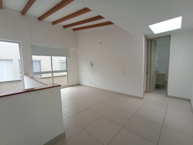 Casa de 3 alcobas en venta en Llano Grande, Rionegro, 162 m² · foto 2 de 11