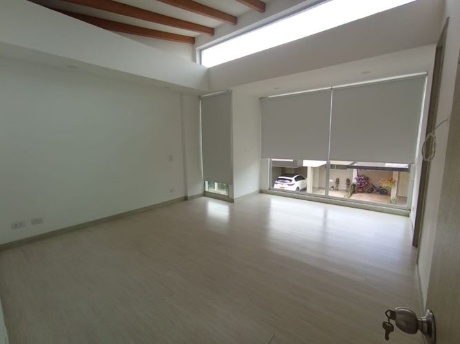 Casa de 3 alcobas en venta en Llano Grande, Rionegro, 162 m² · foto 3 de 11