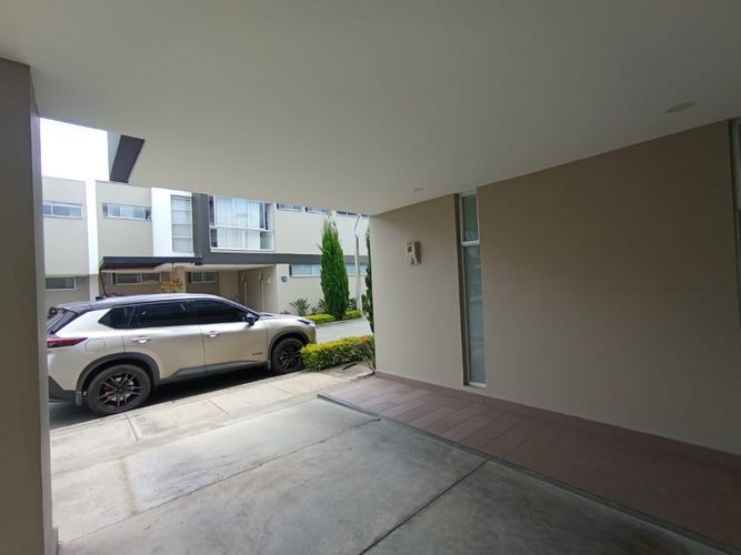 Casa de 3 alcobas en venta en Llano Grande, Rionegro, 162 m² · foto 11 de 11