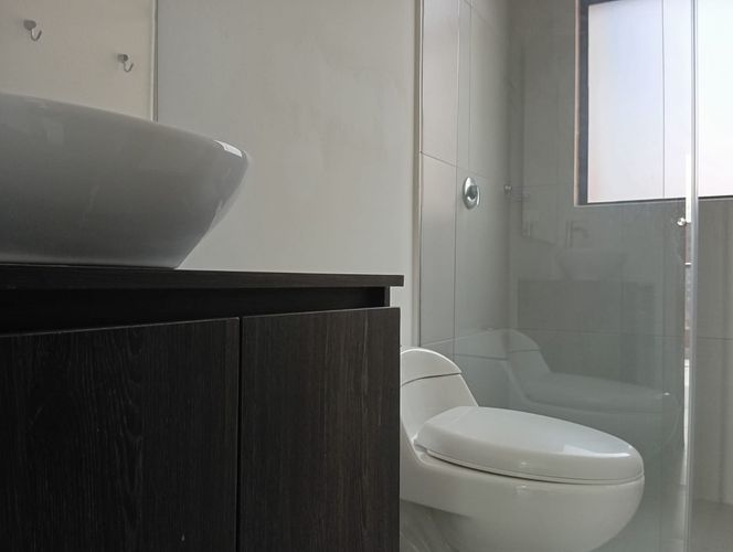 Apartamento de 3 alcobas en arriendo en Cumbres, Envigado, 110 m² · foto 5 de 7