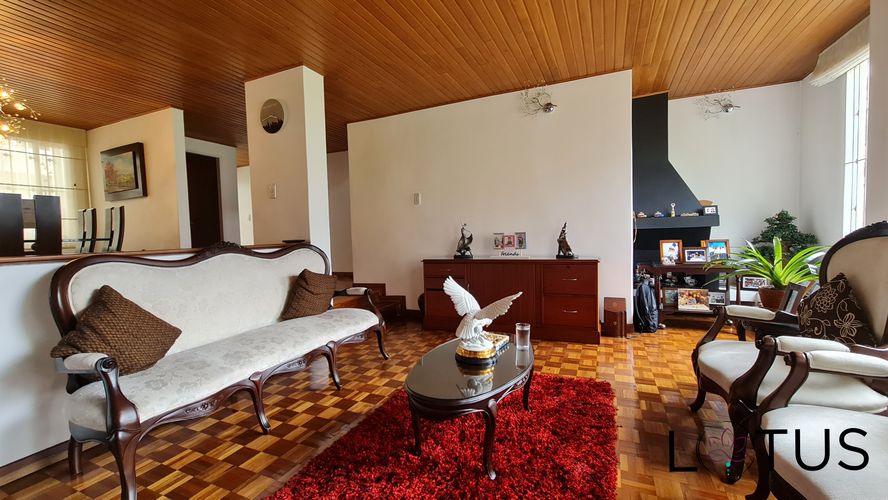 Casa de 4 alcobas en arriendo en La Floresta, Bogotá, 250 m² · foto 16 de 24