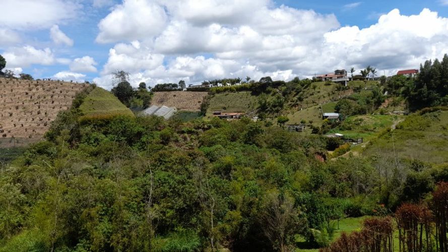 Lote en venta en La Ceja, 3300 m² · foto 8 de 8