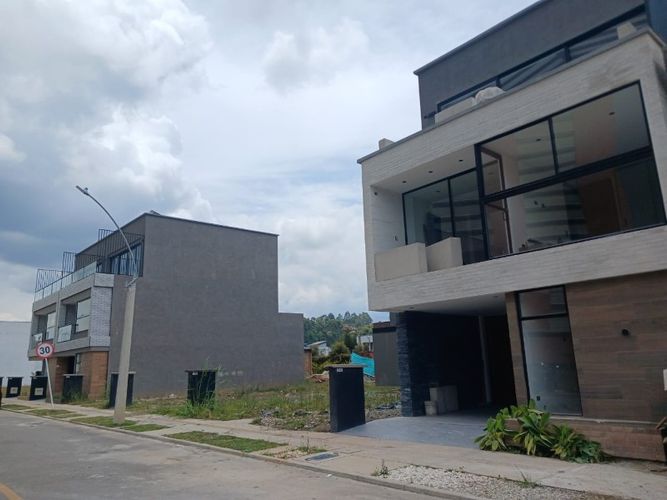 Lote en venta en El Porvenir, Rionegro, 94 m² · foto 6 de 8