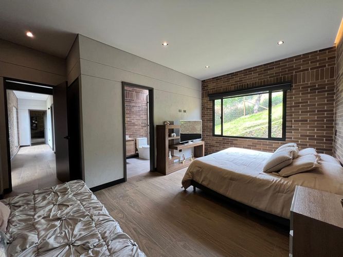 Casa de 3 alcobas en venta en Guamito, La Ceja, 375 m² · foto 7 de 19