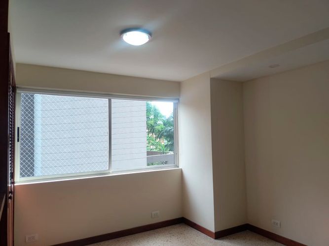 Apartamento de 3 alcobas en venta en El Poblado, Medellín, 142 m² · foto 14 de 18