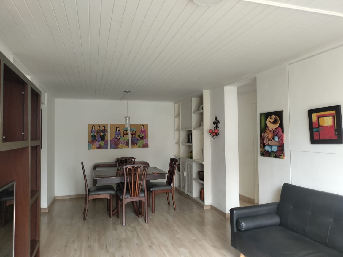 Apartamento en venta en El Poblado, Medellín · foto 3 de 16
