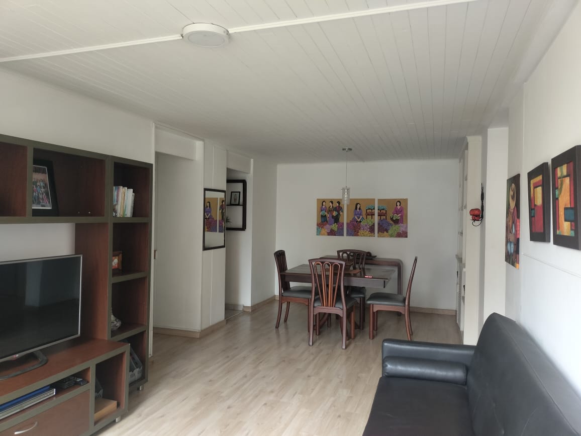 Apartamento en venta en El Poblado, Medellín · foto 4 de 16