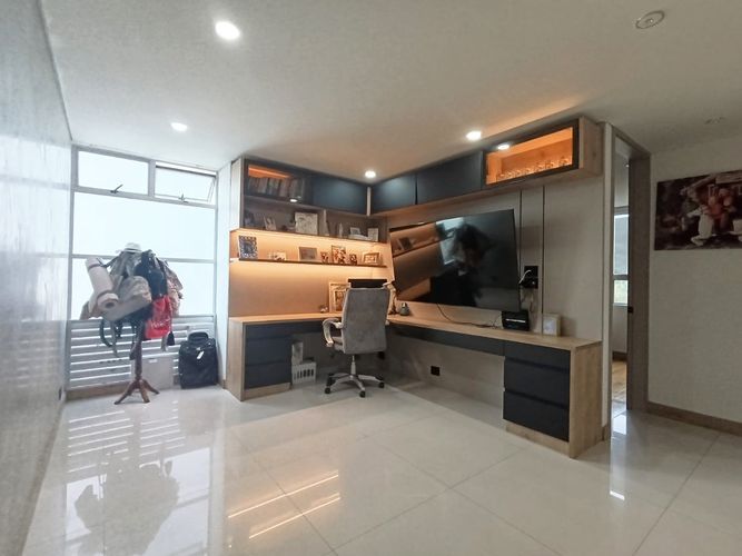 Apartamento de 3 alcobas en venta en El Poblado, Medellín, 230 m² · foto 9 de 19