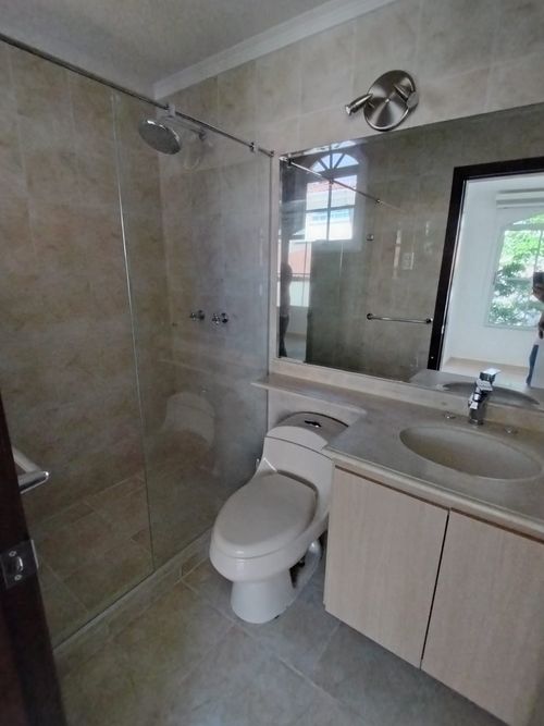 Casa de 3 alcobas en arriendo en Cr.La Castellana, Barranquilla, 280 m² · foto 15 de 24