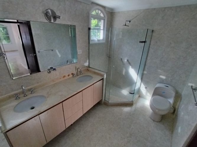 Casa de 3 alcobas en arriendo en Cr.La Castellana, Barranquilla, 280 m² · foto 18 de 24