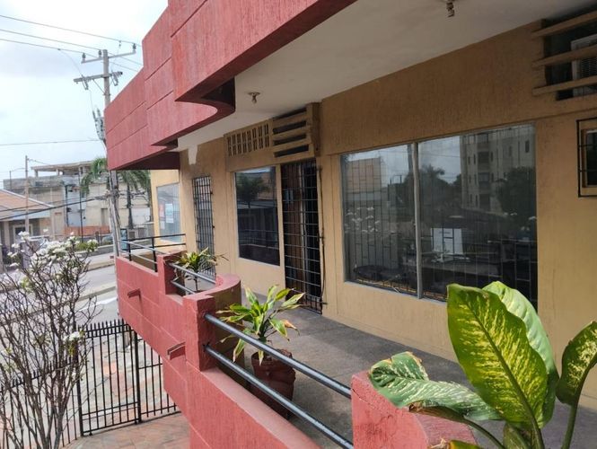 Edificio en venta en Las Delicias, Barranquilla, 1200 m² · foto 4 de 11
