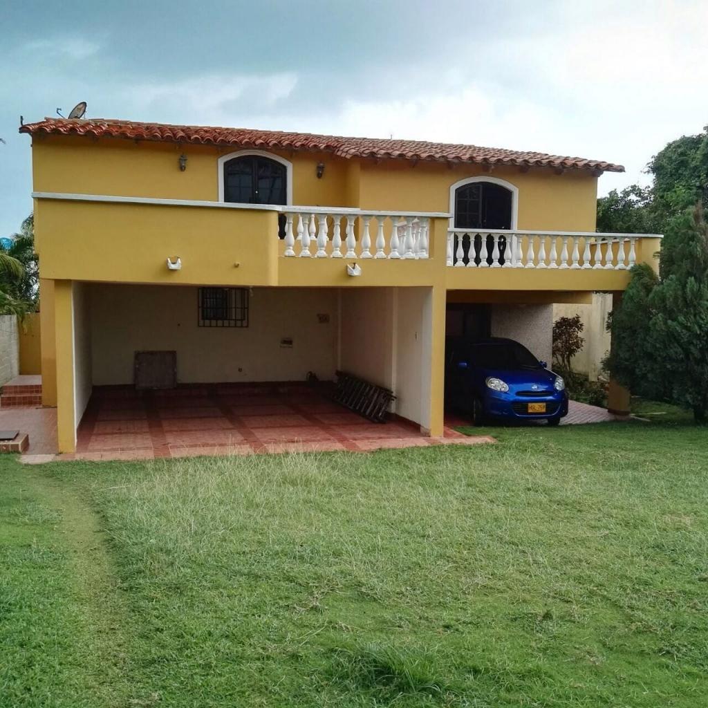 Casa en venta en Altos De Pradomar, Atlántico · foto 3 de 14