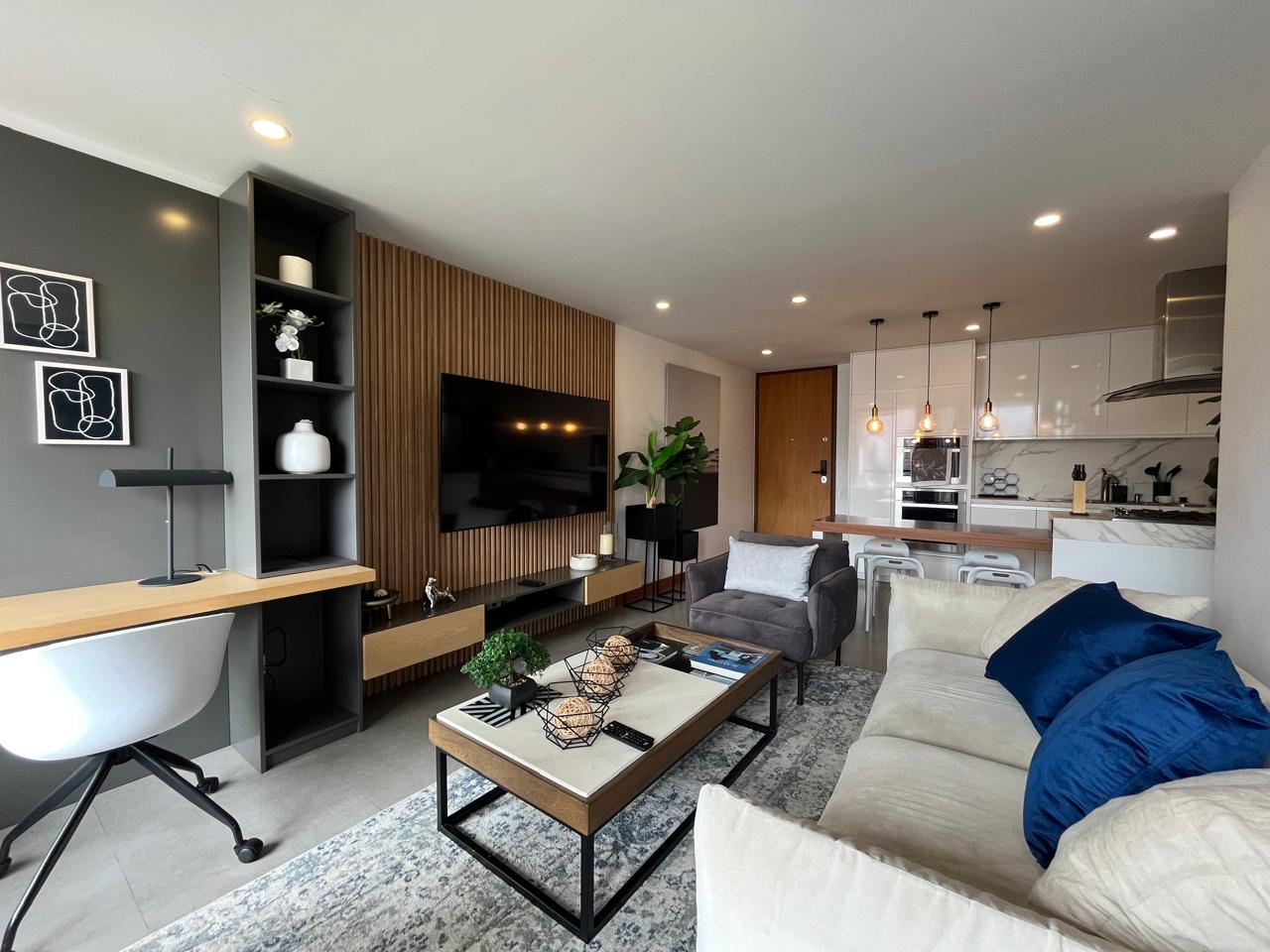 Apartamento en arriendo en El Poblado, Medellín · foto 3 de 15