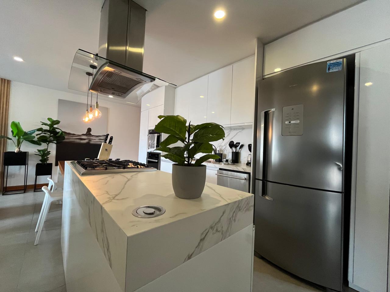Apartamento en arriendo en El Poblado, Medellín · foto 6 de 15