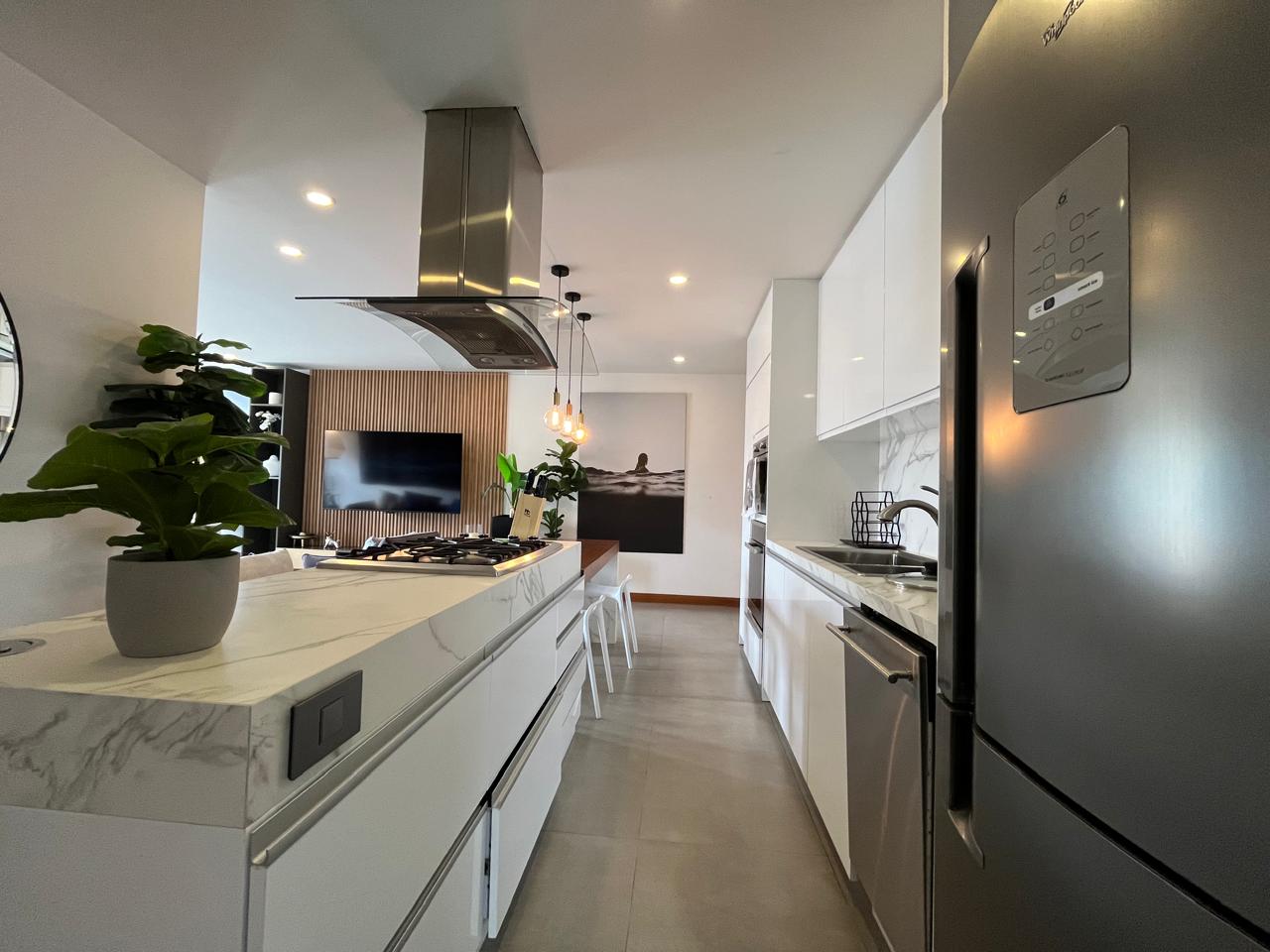 Apartamento en arriendo en El Poblado, Medellín · foto 8 de 15