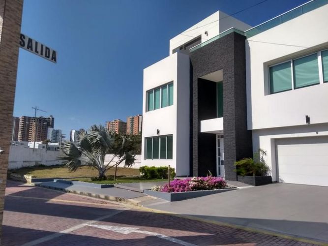 Lote en venta en Villa Campestre, Barranquilla, 495 m² · foto 2 de 16