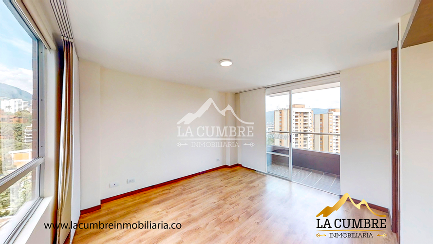 Apartamento de 3 alcobas en arriendo en Los Balsos, Medellín, 130 m² · foto 13 de 16