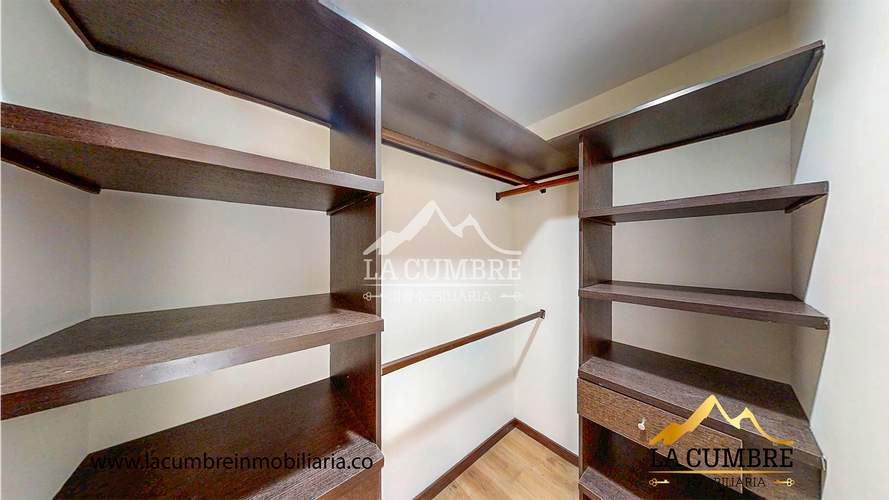 Apartamento de 3 alcobas en arriendo en Los Balsos, Medellín, 130 m² · foto 16 de 16