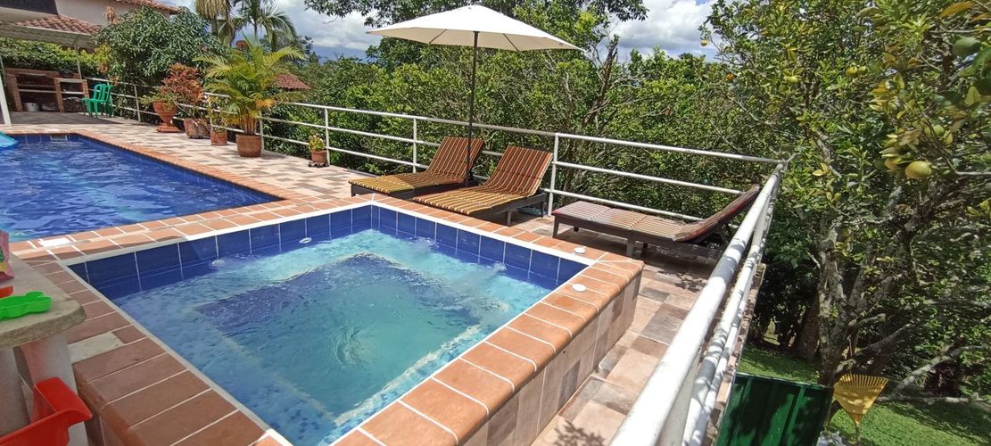 Casa de 5 alcobas en venta en Armenia, 210 m² · foto 15 de 17
