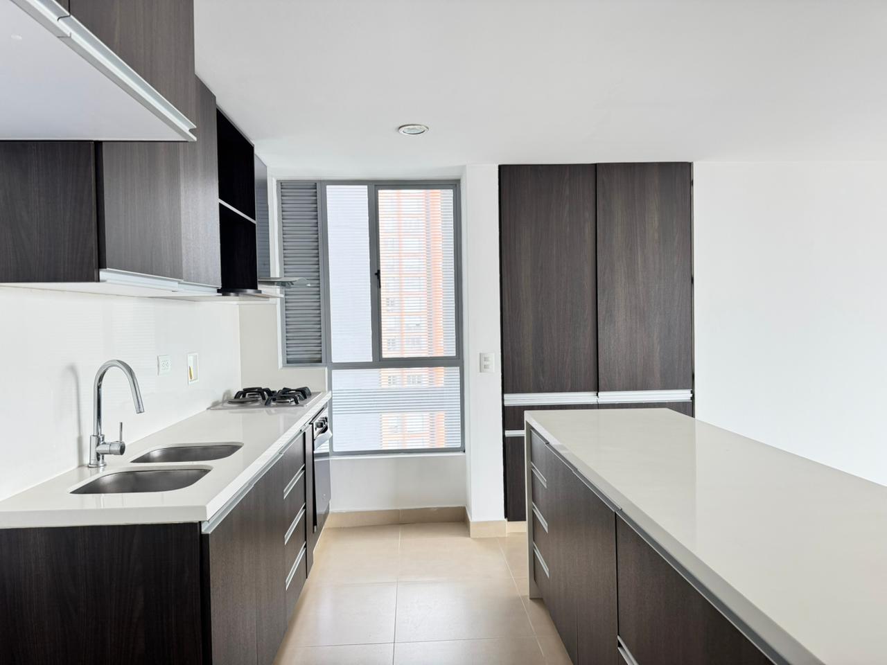 Apartamento en arriendo en La Pradera, Envigado · foto 6 de 19