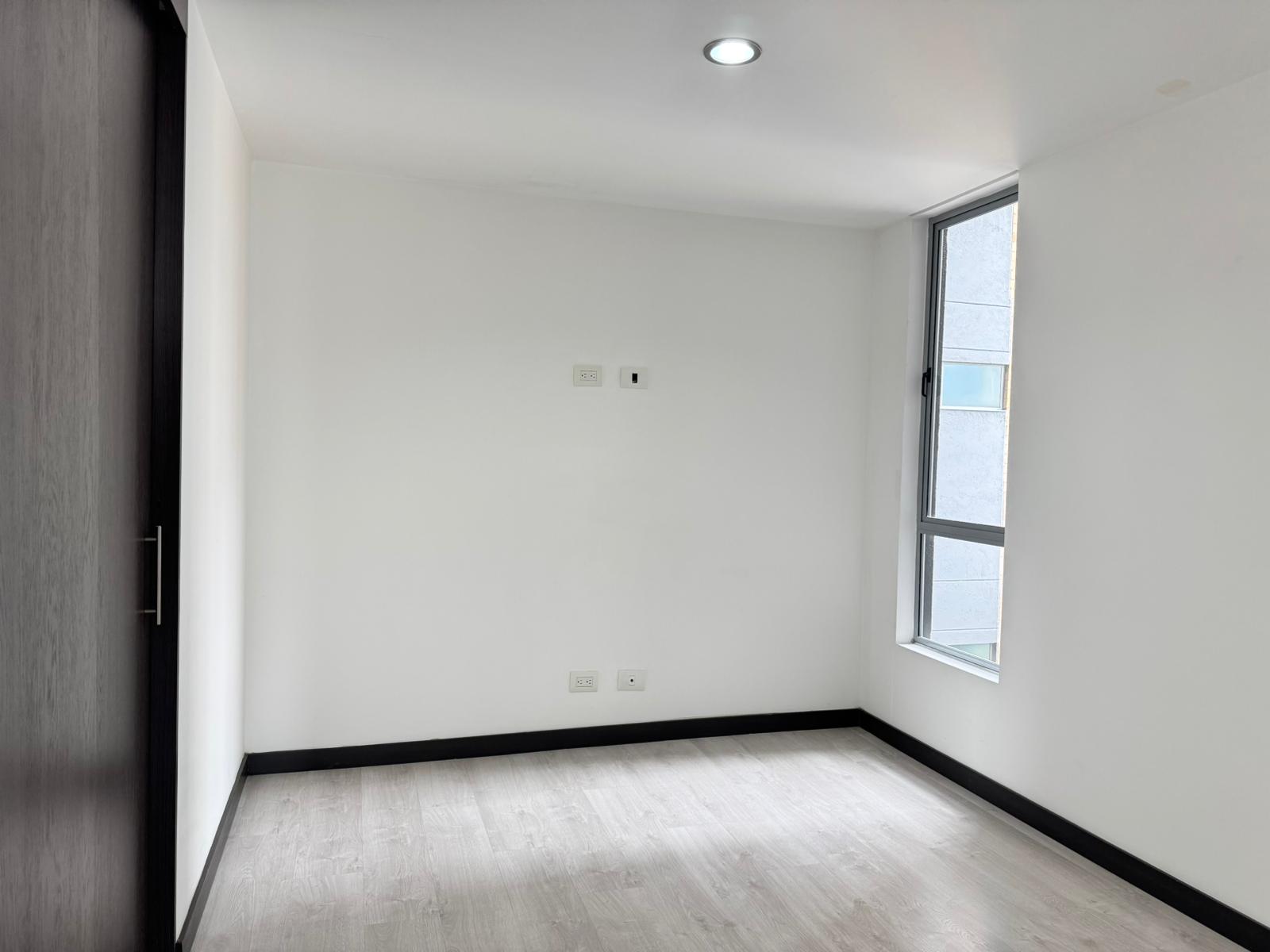 Apartamento en arriendo en La Pradera, Envigado · foto 10 de 19