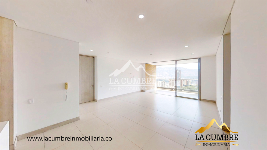 Apartamento de 3 alcobas en arriendo en Castropol, Medellín, 138 m² · foto 4 de 16