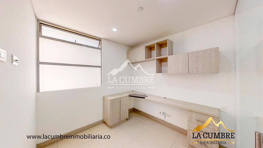 Apartamento de 3 alcobas en arriendo en Castropol, Medellín, 138 m² · foto 9 de 16