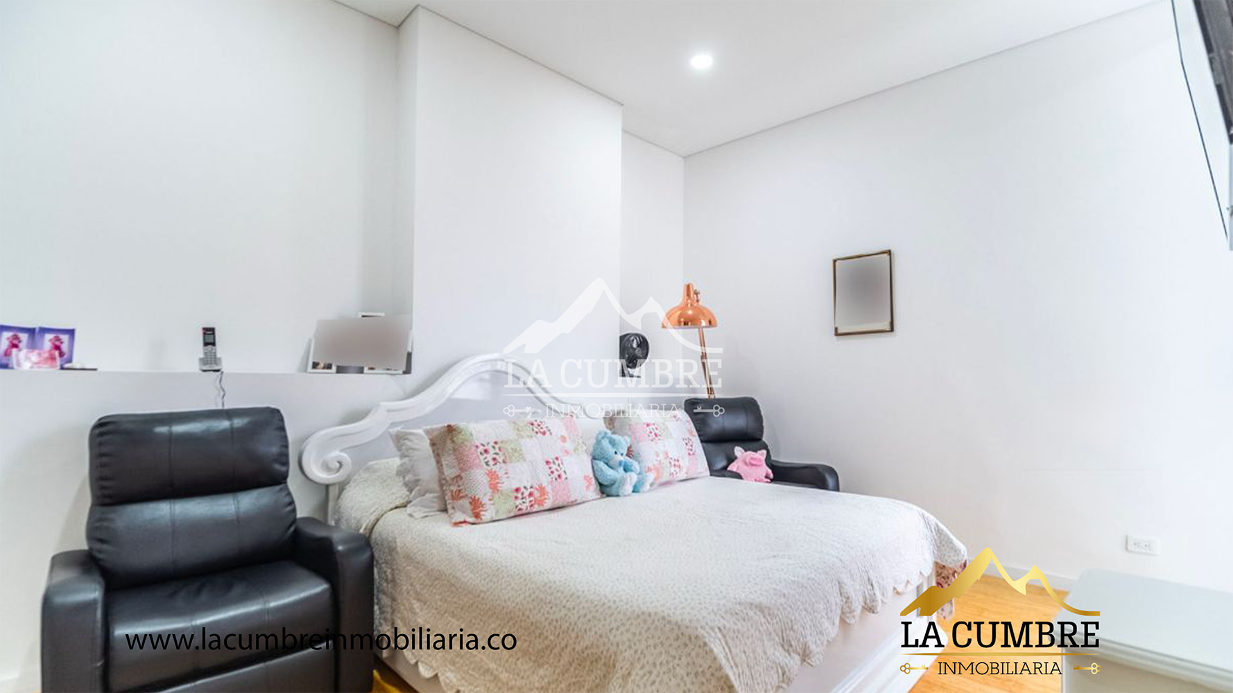 Apartamento en venta en Loma De Las Brujas, Envigado · foto 9 de 18