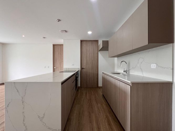 Apartamento de 2 alcobas en arriendo en El Porvenir, Rionegro, 101 m² · foto 4 de 14