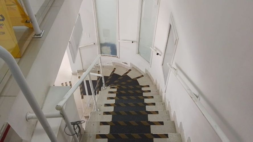Casa en arriendo en Laureles, Medellín, 500 m² · foto 7 de 13