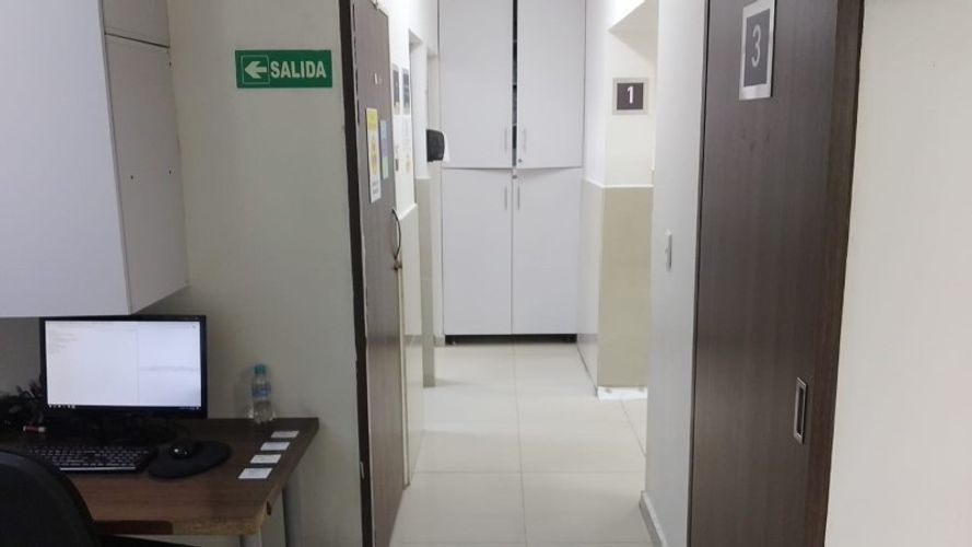 Casa en arriendo en Laureles, Medellín, 500 m² · foto 11 de 13