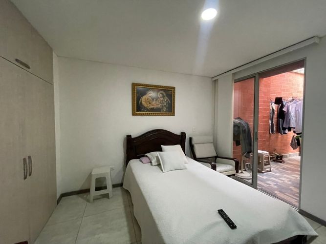 Apartamento de 3 alcobas en venta en Belen La Palma, Medellín, 137 m² · foto 6 de 16