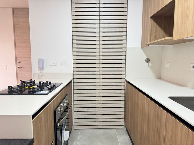 Apartamento de 1 alcoba en arriendo en El Poblado, Medellín, 75 m² · foto 7 de 13