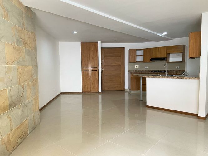 Apartamento de 3 alcobas en venta en Loma De La Doctora, Sabaneta, 111 m² · foto 4 de 20