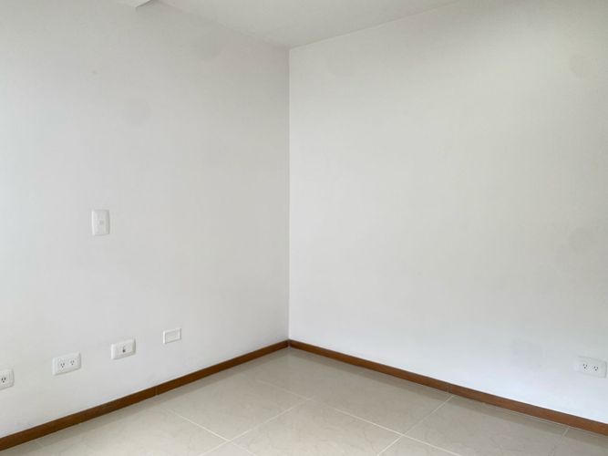 Apartamento de 3 alcobas en venta en Loma De La Doctora, Sabaneta, 111 m² · foto 14 de 20