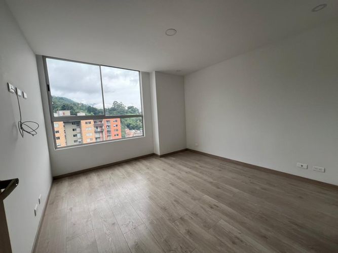 Apartamento de 3 alcobas en arriendo en Pantanillo, Envigado, 94 m² · foto 10 de 16