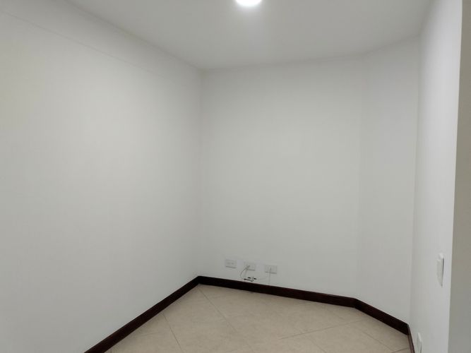 Apartamento de 2 alcobas en arriendo en El Poblado, Medellín, 70 m² · foto 8 de 17