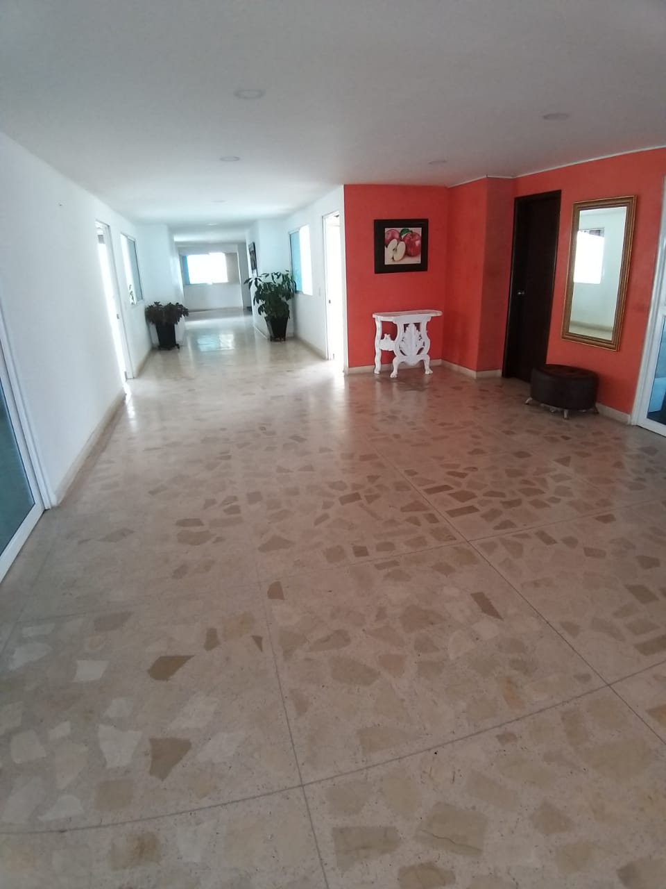Apartamento en venta en Ciudad Jardin, Barranquilla · foto 3 de 18
