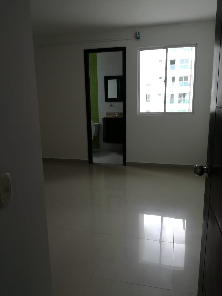 Apartamento en venta en Ciudad Jardin, Barranquilla · foto 7 de 18