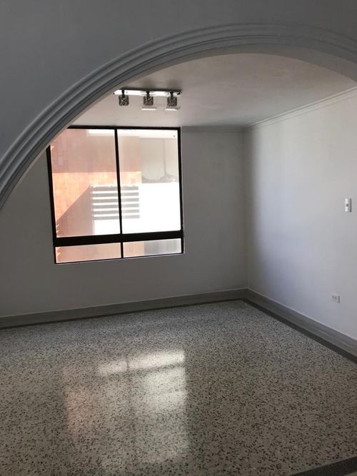 Apartamento de 3 alcobas en venta en Altos De Riomar, Barranquilla, 167 m² · foto 8 de 8