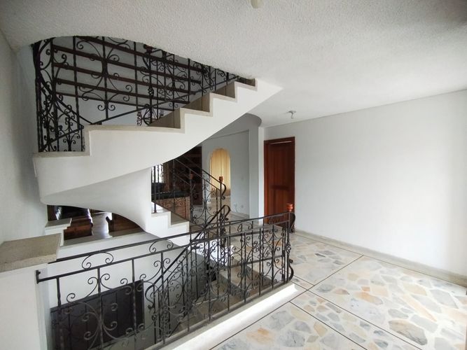 Casa en venta en Cerritos, Pereira · foto 3 de 21