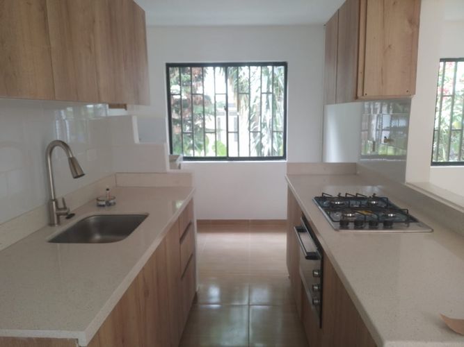 Oficina en arriendo en Portal Norte, Envigado, 134 m² · foto 4 de 12