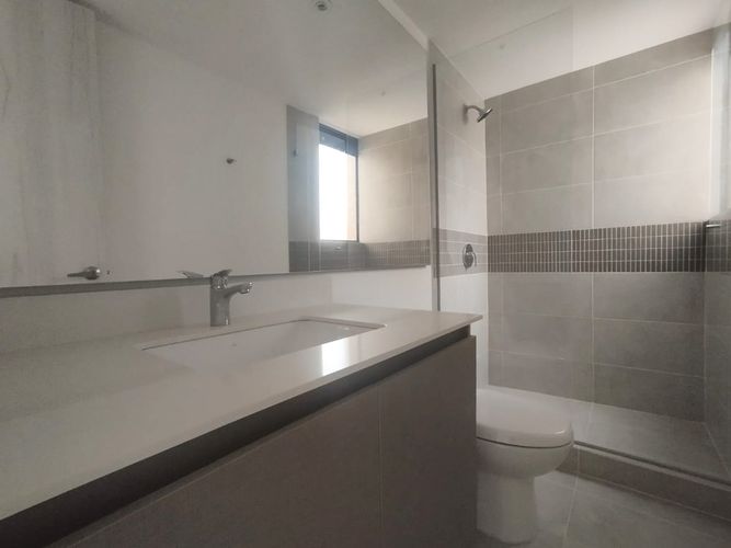 Apartamento de 3 alcobas en arriendo en El Poblado, Medellín, 86 m² · foto 13 de 15