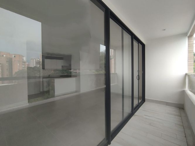 Apartamento de 3 alcobas en arriendo en El Poblado, Medellín, 86 m² · foto 15 de 15