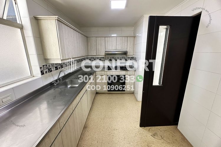 Apartamento de 3 alcobas en arriendo en Castropol, Medellín, 150 m² · foto 6 de 24