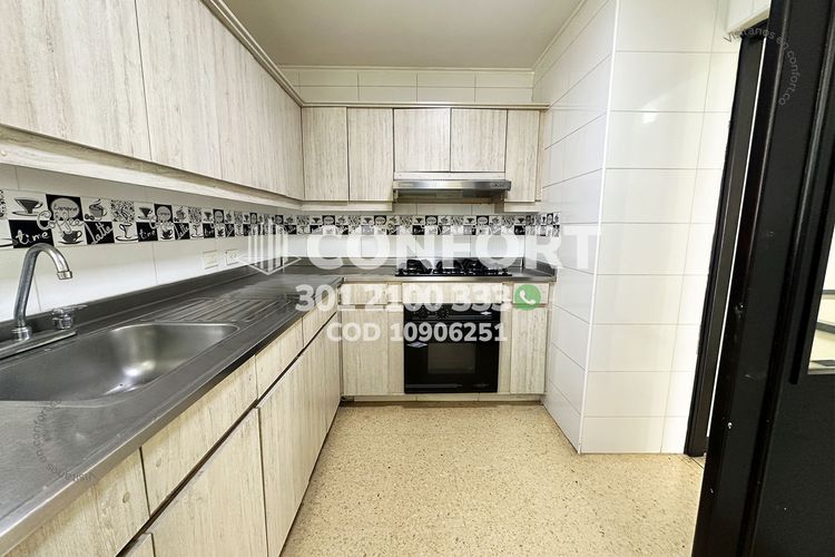 Apartamento de 3 alcobas en arriendo en Castropol, Medellín, 150 m² · foto 7 de 24