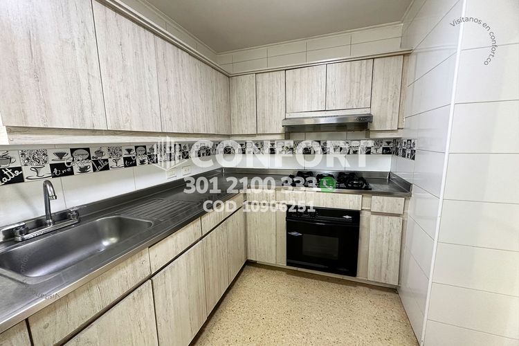 Apartamento de 3 alcobas en arriendo en Castropol, Medellín, 150 m² · foto 8 de 24