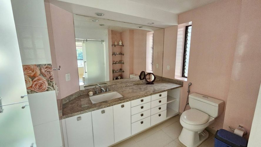 Apartamento de 4 alcobas en venta en Cabecera Del Llano, Bucaramanga, 250 m² · foto 13 de 15