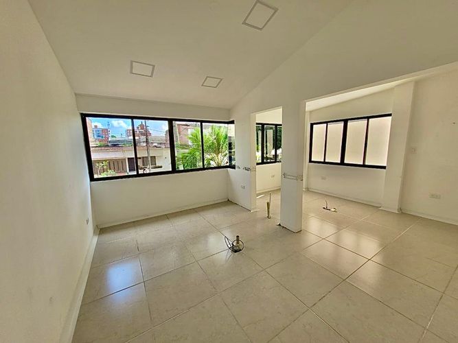 Edificio en venta en Alfonso Lopez, Palmira, 407 m² · foto 15 de 24